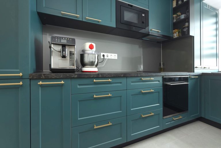 Ador Mobila bucatarii la comanda Brasov (1)