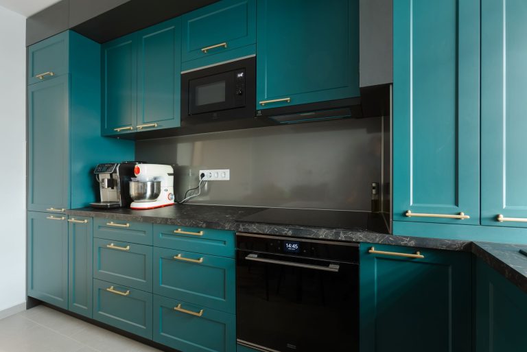 Ador Mobila bucatarii la comanda Brasov (6)